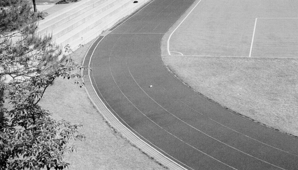 Jakie sukcesy osiągają sportowcy z Ostrowa Wielkopolskiego w lekkiej atletyce?