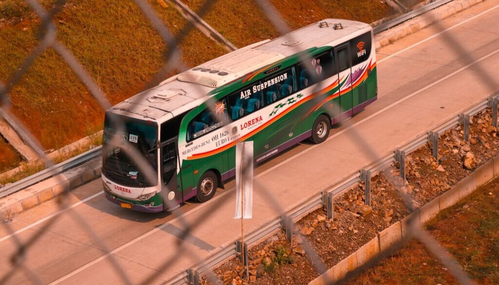 Jak przygotować się na mecz wyjazdowy Stali Ostrów – poradnik dla kibiców