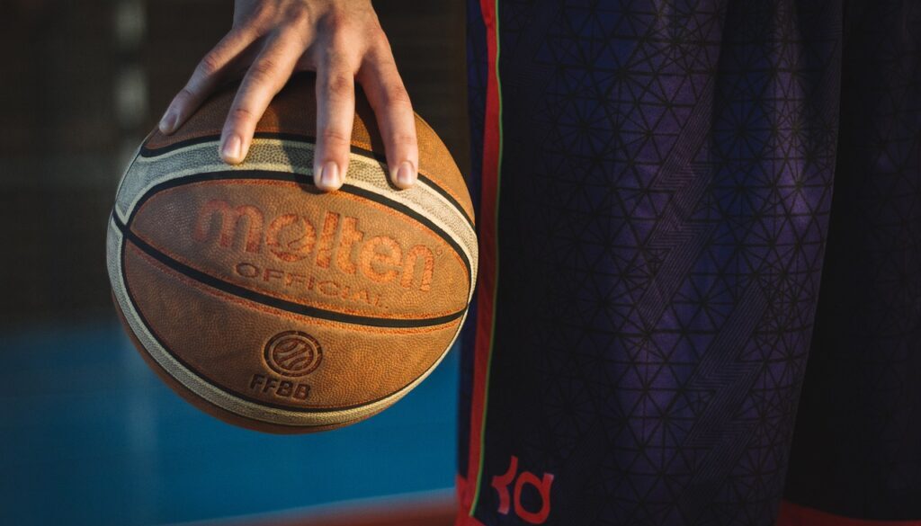 AdmiralBet a Barcelona w koszykówce. Czy kod promocyjny działa tak samo przy meczach Euroligi i ACB?